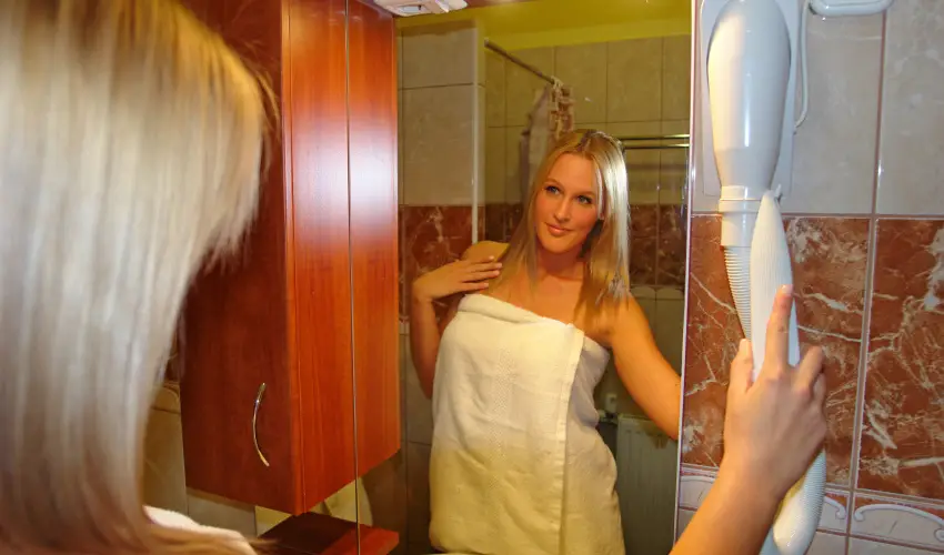 HoldLux Apartmanok Srvr - Szilveszter (min. 2 j)