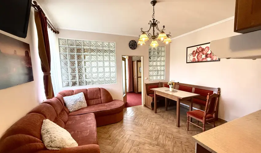 HoldLux Apartmanok S�rv�r - Szilveszter (min. 2 �j)