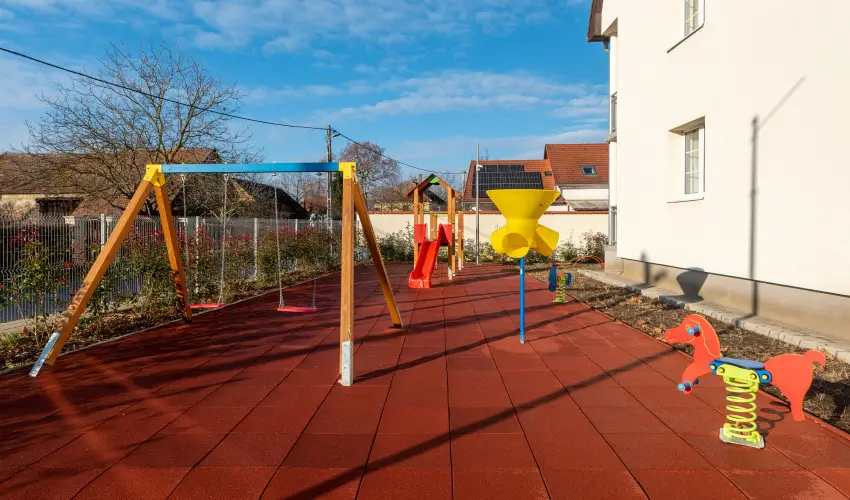 Holdvirg Hotel Srvr - Szilveszter - teljes elrefizetssel