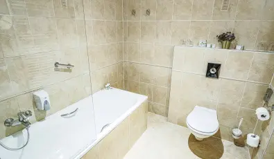 Holiday Beach Budapest Wellness Hotel with Sauna Park Budapest