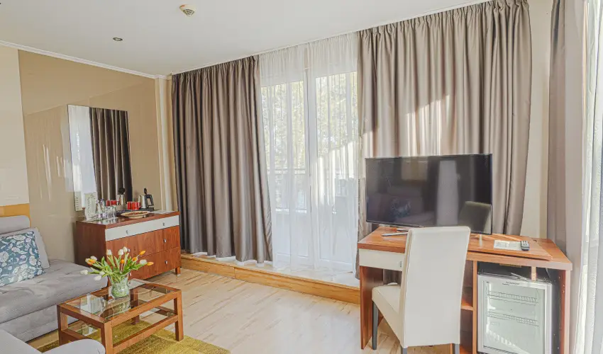 Holiday Beach Budapest Wellness Hotel with Sauna Park Budapest - Szilveszter