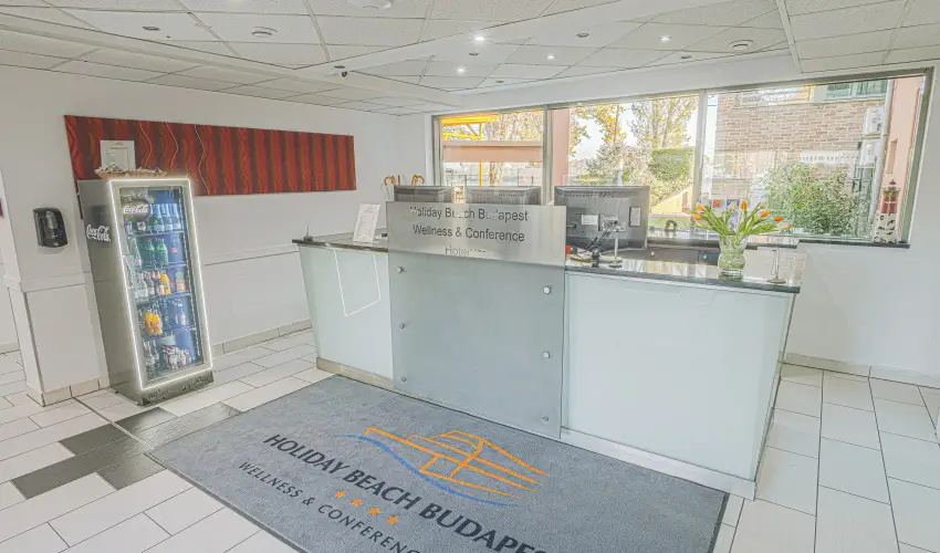 Holiday Beach Budapest Wellness Hotel with Sauna Park Budapest - Szilveszter