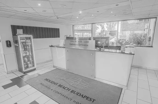 Holiday Beach Budapest Wellness Hotel with Sauna Park - Szilveszter