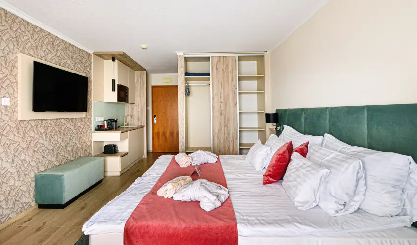 Holiday Club Apartman Hotel Hvz Hvz - Szilveszter (min. 2 j)