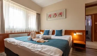 Holiday Club Apartman Hotel H�v�z H�v�z
