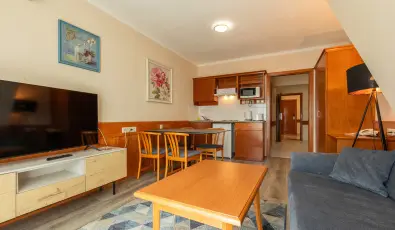 Holiday Club Apartman Hotel H�v�z H�v�z
