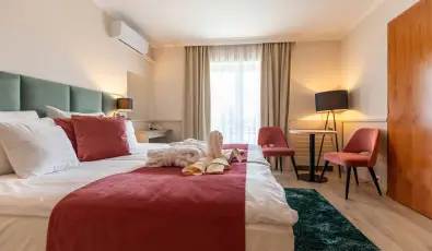 Holiday Club Apartman Hotel H�v�z H�v�z