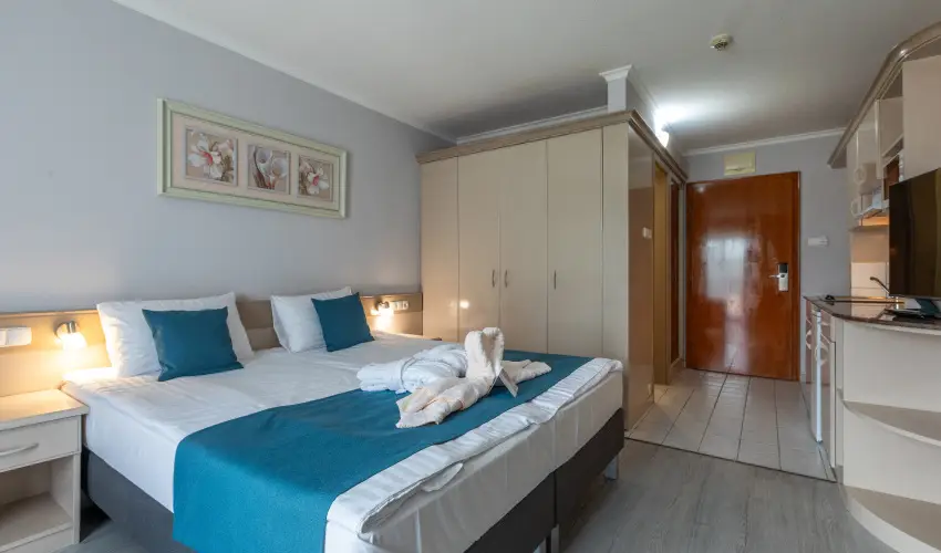 Holiday Club Apartman Hotel H�v�z H�v�z - Szilveszter (min. 2 �j)