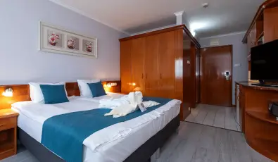 Holiday Club Apartman Hotel H�v�z H�v�z