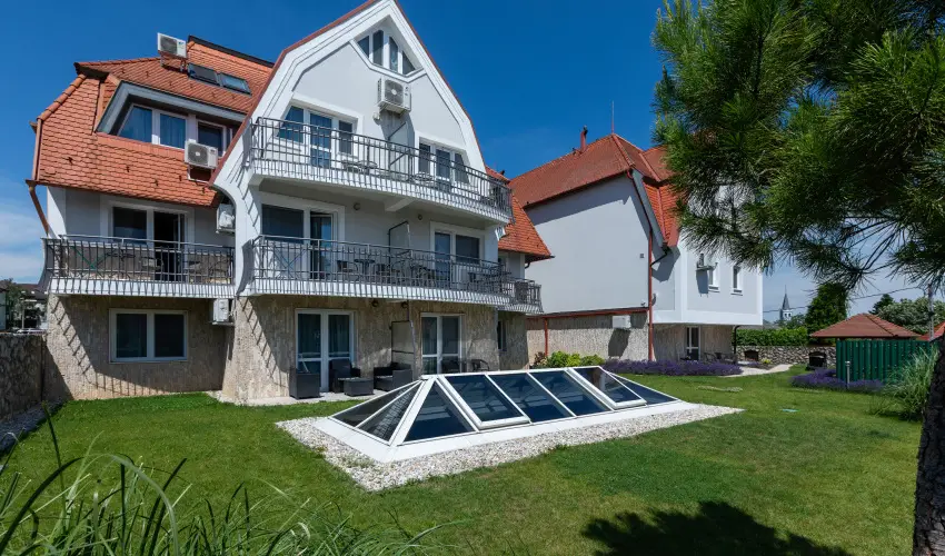 Holiday Club Apartman Hotel H�v�z H�v�z - Szilveszter (min. 2 �j)