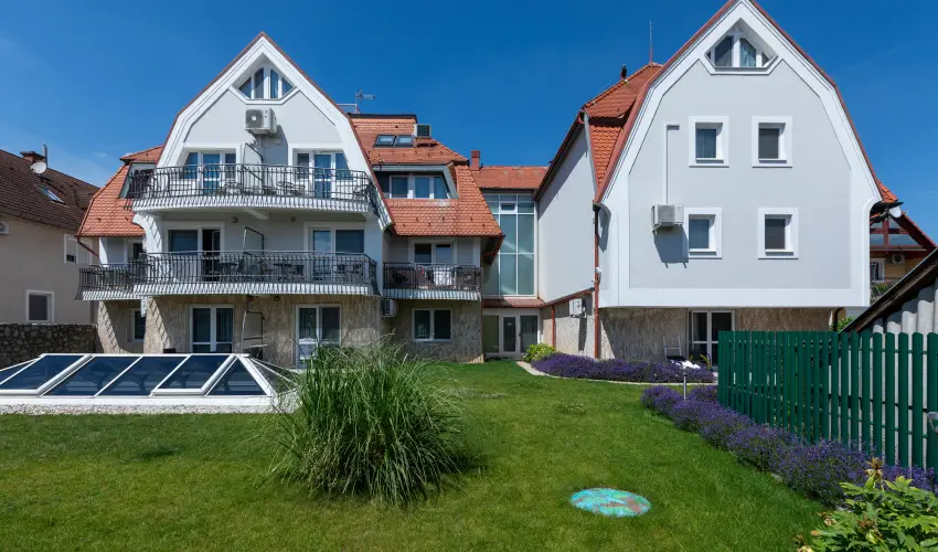 Holiday Club Apartman Hotel H�v�z H�v�z - Szilveszter (min. 2 �j)