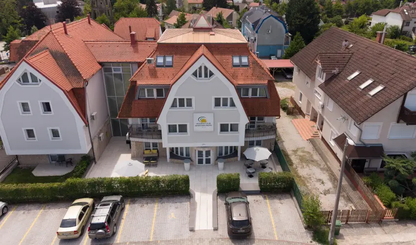 Holiday Club Apartman Hotel H�v�z H�v�z - Szilveszter (min. 2 �j)