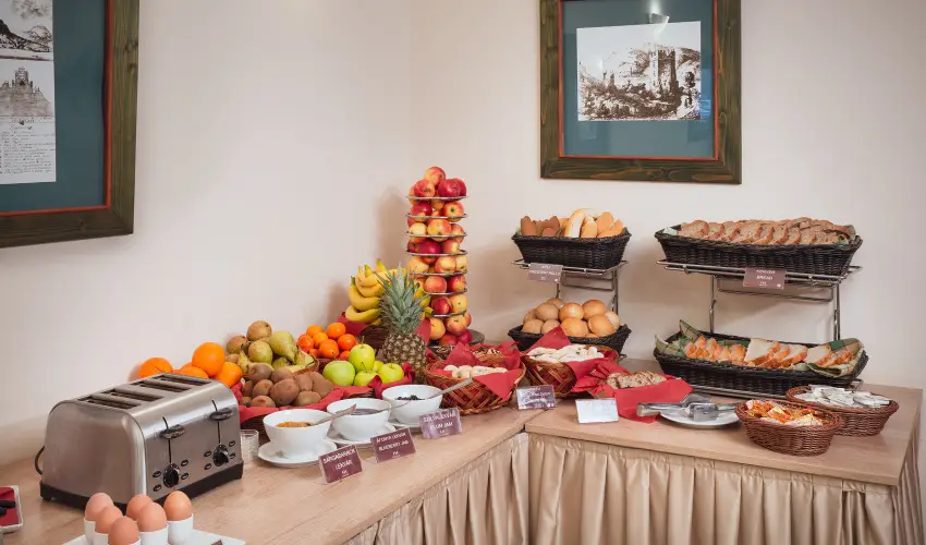 Honti Panzi Visegrd - Szilveszter (min. 3 j)