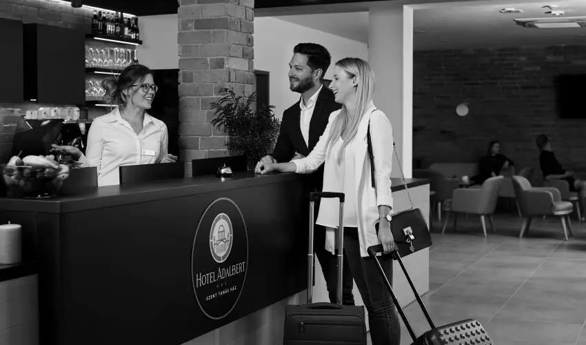 Hotel Adalbert - Szent Tam�s H�z Esztergom - Szilveszter (min. 2 �j)