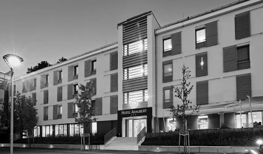 Hotel Adalbert - Szent Tam�s H�z Esztergom - Szilveszter (min. 2 �j)