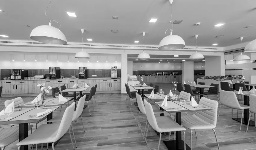 Akad�mia Hotel Balatonf�red - Szilveszter (min. 3 �j)