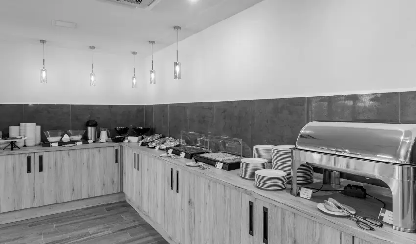 Akad�mia Hotel Balatonf�red - Szilveszter (min. 3 �j)