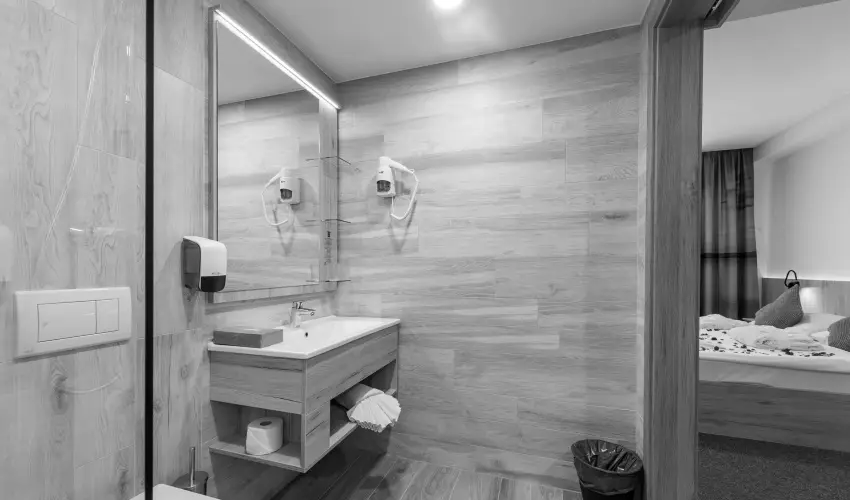 Akad�mia Hotel Balatonf�red - Szilveszter (min. 3 �j)