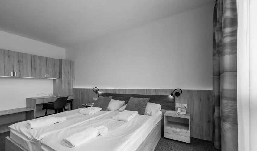 Akad�mia Hotel Balatonf�red - Szilveszter (min. 3 �j)