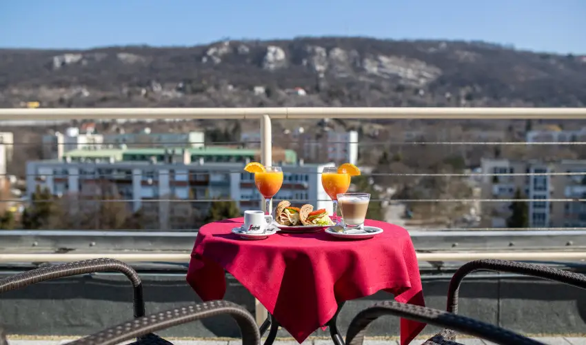 Hotel rpd Tatabnya - Szilveszter