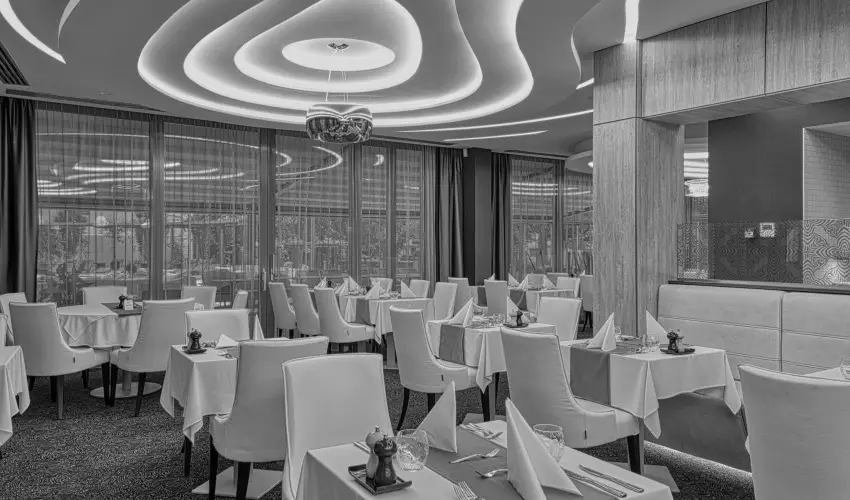 Aura Hotel Balatonfred - Szilveszter (min. 2 j)