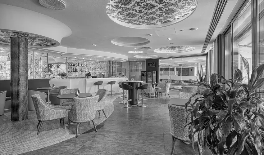 Aura Hotel Balatonfred - Szilveszter (min. 2 j)