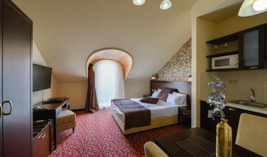 Hotel Aurum Hajdszoboszl - Szilveszter - teljes elrefizetssel (min. 3 j)