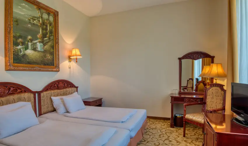 Hotel Bellevue Esztergom - Szilveszter (min. 3 �j)