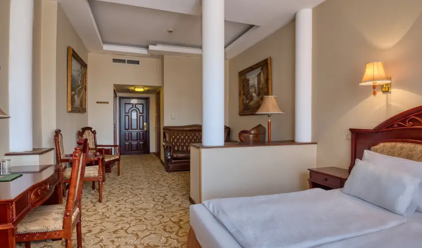 Hotel Bellevue Esztergom - Szilveszter (min. 3 �j)