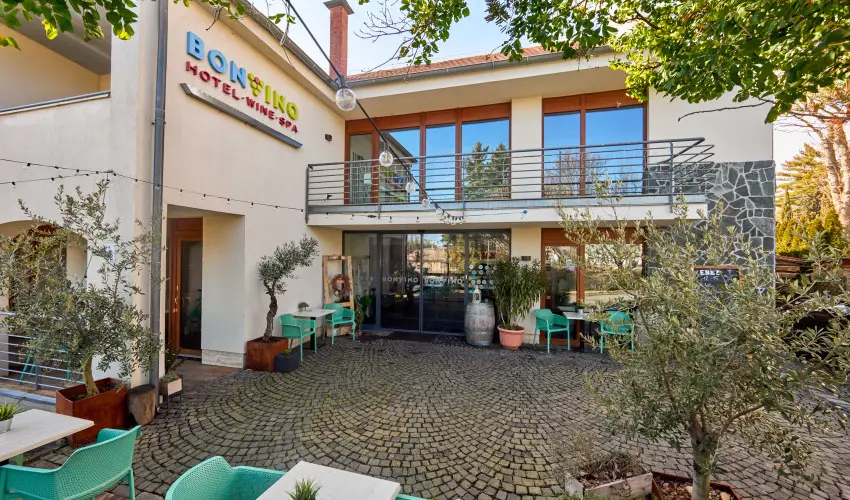Hotel Bonvino Wine & Spa Badacsony - Szilveszter - teljes el�refizet�ssel (min. 3 �j)
