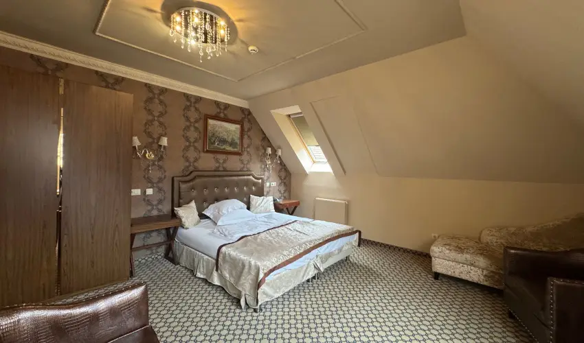 Hotel Capitulum Gyr - Szilveszter (min. 2 j)