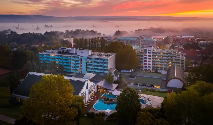 NaturMed Hotel Carbona Hvz - Szilveszter (min. 3 j)