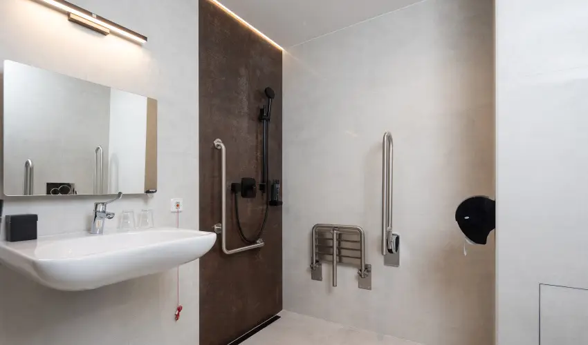 Hotel Energy & Business Center superior Paks - Szilveszter - teljes el�refizet�ssel