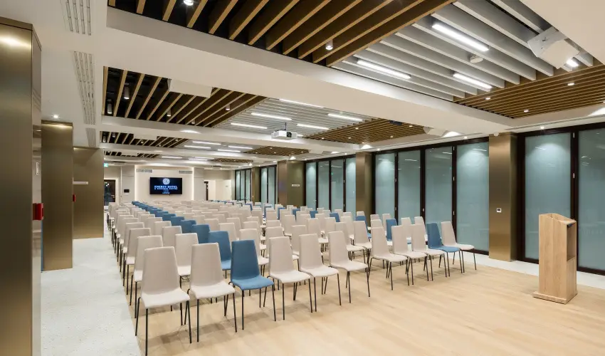 Hotel Energy & Business Center superior Paks - Szilveszter - teljes el�refizet�ssel