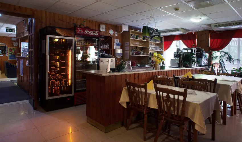 Hajnal Hotel Mez�k�vesd - Szilveszter