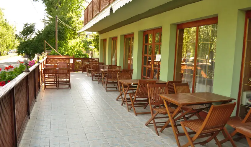 Hajnal Hotel Mez�k�vesd - Szilveszter
