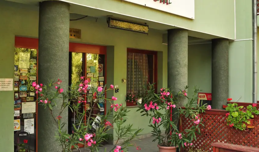 Hajnal Hotel Mez�k�vesd - Szilveszter