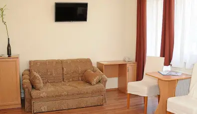 Hotel Halszkert Badacsony