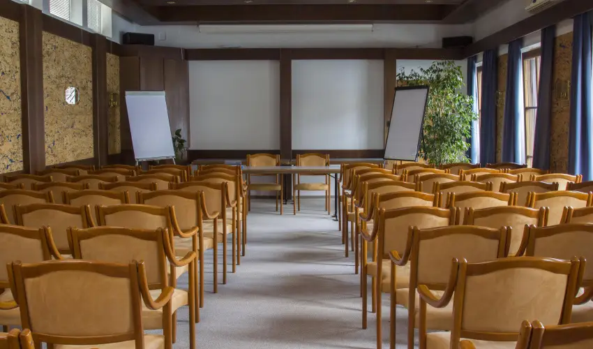 Hasik Hotel D�br�nte - Szilveszter (min. 2 �j)