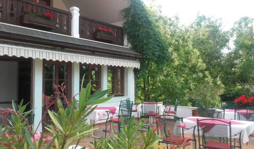 Hasik Hotel D�br�nte - Szilveszter (min. 2 �j)