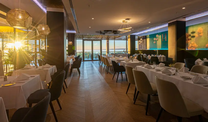 Hotel Helikon Keszthely - Szilveszter (min. 3 j)