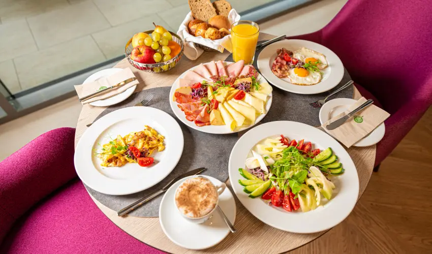 Hotel Helikon Keszthely - Szilveszter (min. 3 j)