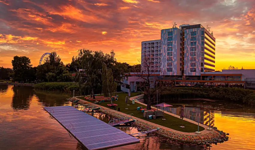 Hotel Helikon Keszthely - Szilveszter (min. 3 j)