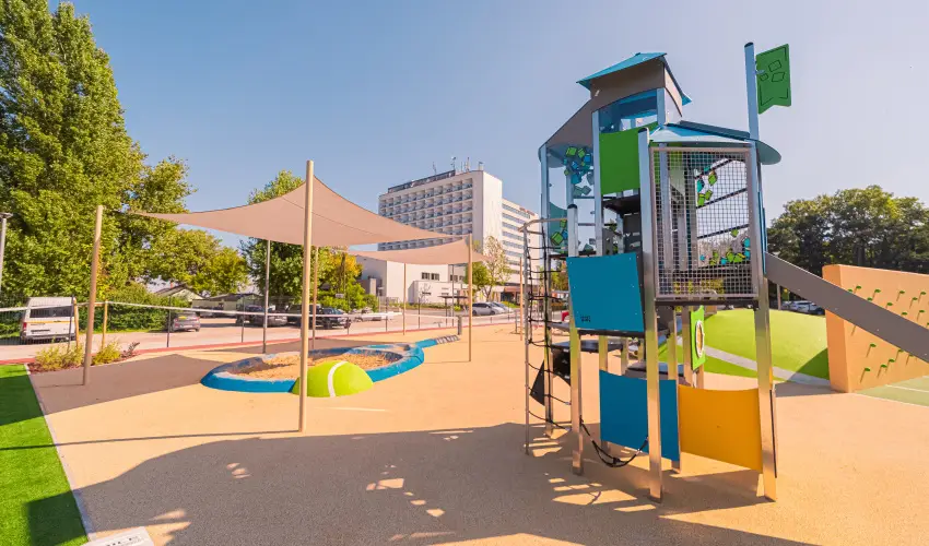 Hotel Helikon Keszthely - Szilveszter (min. 3 j)