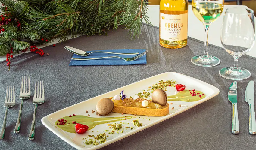 Hotel Helikon Keszthely - Szilveszter (min. 3 j)