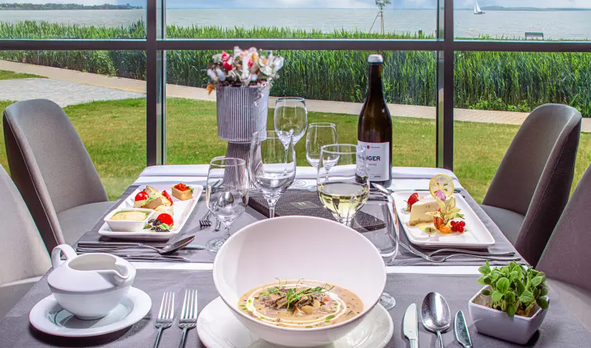 Hotel Helikon Keszthely - Szilveszter (min. 3 j)