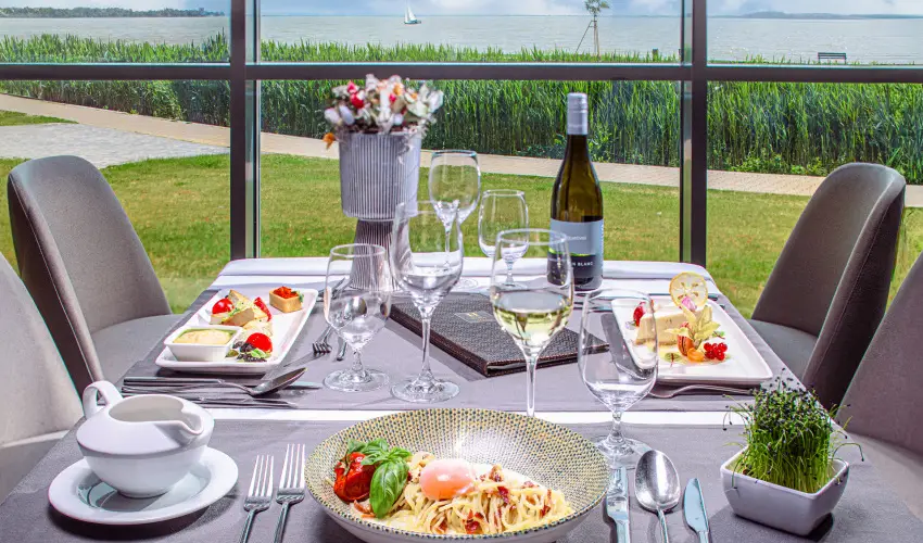 Hotel Helikon Keszthely - Szilveszter (min. 3 j)