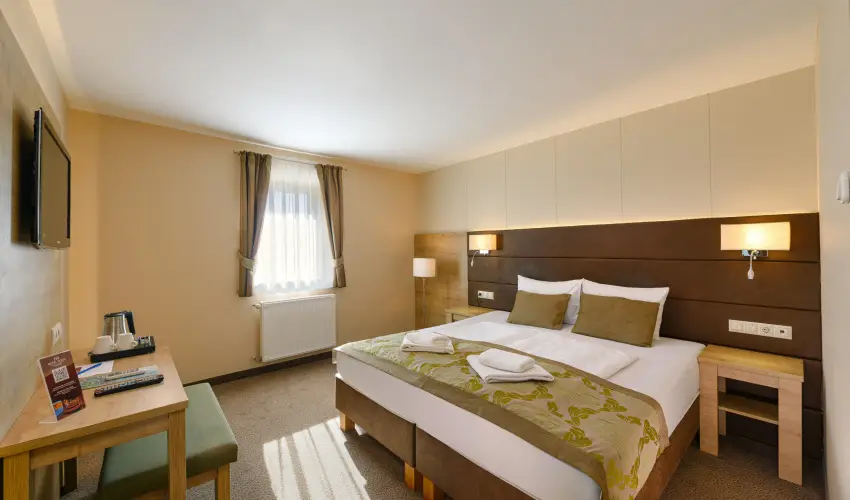 Hotel Honti Wellness �s Konferencia Sz�lloda Visegr�d - Szilveszter (min. 3 �j)