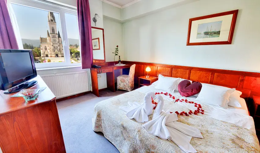 Hotel rottk Kszeg - Szilveszteri kavalkd (min. 2 j)