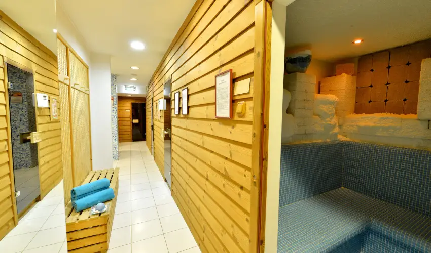 Hotel rottk Kszeg - Szilveszteri kavalkd (min. 2 j)